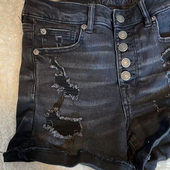 American Eagle High Waisted Shorts - Picture 2 of 9